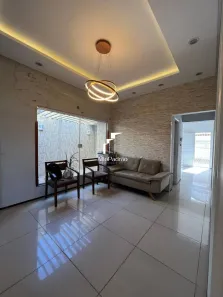 Casa com 4 Quartos para alugar, 180m² no Saci, Teresina