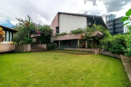 Casa com 4 Quartos à venda, 850m² no Guanabara, Londrina