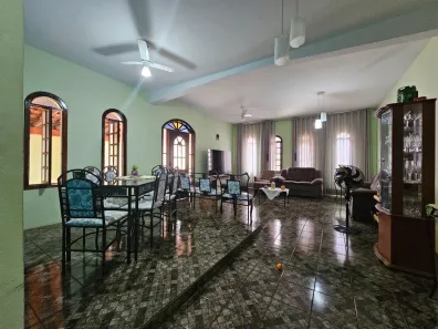Casa com 3 Quartos à venda, 204m² no Jardim Amanda I, Hortolândia