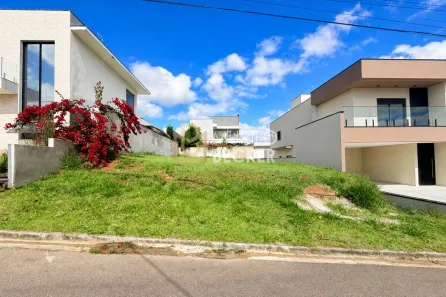 Lote/Terreno à venda, 300m² no Condomínio Terras do Vale, Caçapava