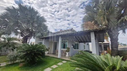 Casa com 5 Quartos à venda, 264m² no Centro (Praia Seca), Araruama