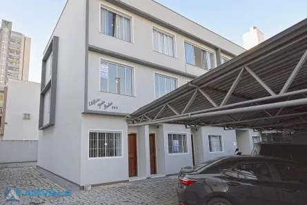 Apartamento com 3 Quartos para alugar, 130m² no Vila Nova, Blumenau