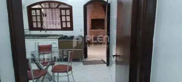 Sobrado com 2 Quartos à venda, 146m² no Jardim Virginia Bianca, São Paulo