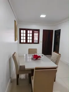 Casa de Condomínio com 3 Quartos para alugar, 200m² no Cohama, São Luís
