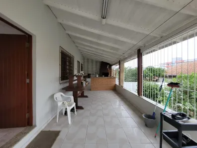 Casa com 4 Quartos à venda, 243m² no Praia Comprida, São José