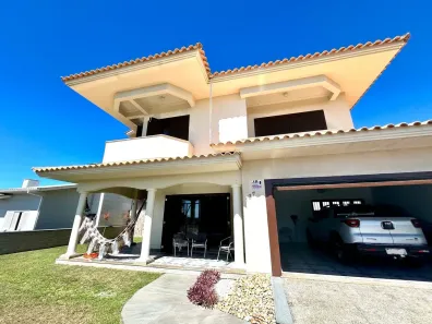 Casa com 4 Quartos à venda, 269m² no Morro dos Conventos, Araranguá