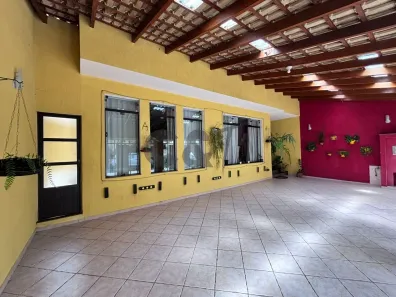 Casa com 4 Quartos à venda, 228m² no Jardim Santo Amaro, São Paulo
