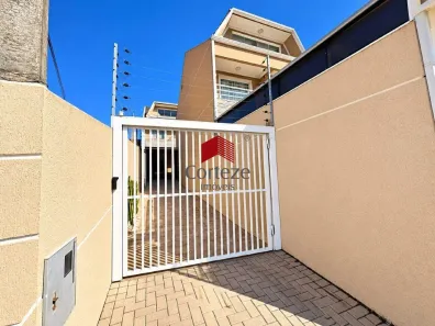 Sobrado com 4 Quartos à venda, 140m² no Xaxim, Curitiba