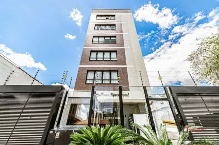 Apartamento com 3 Quartos para alugar, 74m² no Guaíra, Curitiba