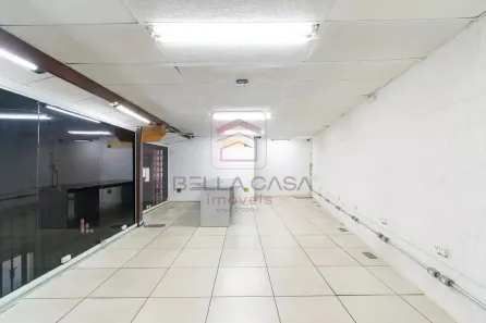 Sobrado com 3 Quartos para alugar, 270m² no Jardim Avelino, São Paulo