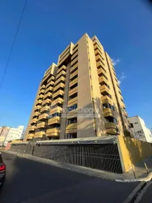 Apartamento com 3 Quartos para alugar, 138m² no Centro, Teresina