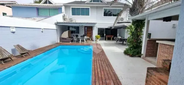 Casa de Condomínio com 4 Quartos à venda, 173m² no Recreio dos Bandeirantes, Rio de Janeiro