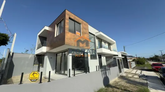Sobrado com 3 Quartos à venda, 190m² no Leblon, Pontal do Paraná