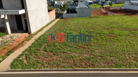 Lote/Terreno à venda, 300m² no Parque dos Pinheiros, Nova Odessa
