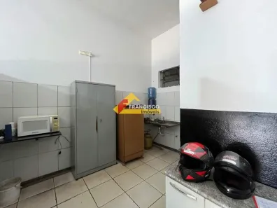 Ponto Comercial para alugar, 40m² no Icaraí, Divinópolis