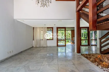 Casa de Condomínio com 4 Quartos à venda, 403m² no Ville de Montagne, Nova Lima