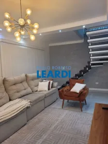 Sobrado com 4 Quartos à venda, 300m² no Barbosas, Arujá