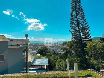 Lote/Terreno à venda, 915m² no Córrego Grande, Florianópolis