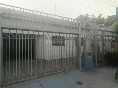 Casa com 2 Quartos para alugar, 120m² no Jardim Marajó, São José do Rio Preto