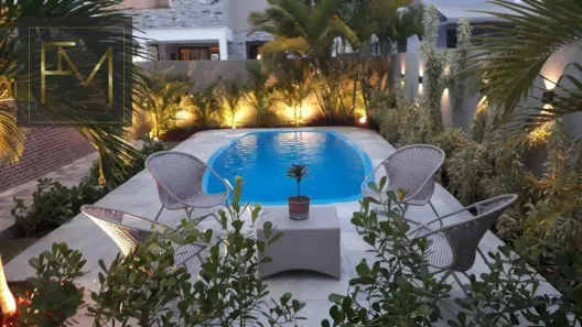 Casa de Condomínio com 6 Quartos à venda, 270m² no Portal do Sol, João Pessoa