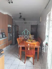 Casa com 3 Quartos à venda, 165m² no Conjunto Moacyr de Alvarenga Peixoto, Taubaté