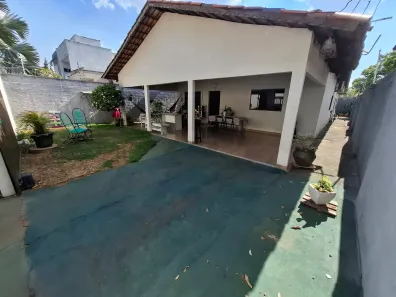 Casa com 4 Quartos à venda, 190m² no Plano Diretor Sul, Palmas