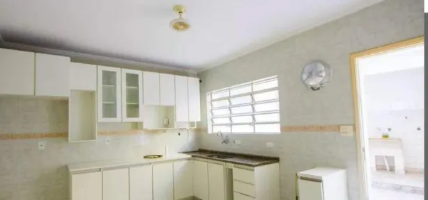 Sobrado com 3 Quartos para alugar, 162m² no Vila Assunção, Santo André