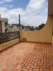 Sobrado com 3 Quartos para venda ou aluguel, 237m² no Jardim Telles de Menezes, Santo André