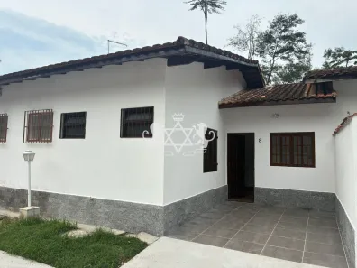 Casa de Condomínio com 2 Quartos à venda, 58m² no Cidade Jardim, Caraguatatuba
