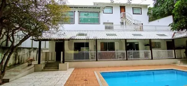 Casa com 6 Quartos para venda ou aluguel, 350m² no Freguesia (Jacarepaguá), Rio de Janeiro