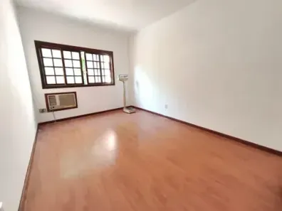 Casa com 5 Quartos à venda, 400m² no São Francisco, Niterói