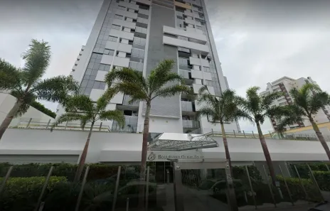 Apartamento com 3 Quartos para alugar, 190m² no Canto, Florianópolis