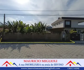 Lote/Terreno à venda, 490m² no Praia do Ervino, São Francisco do Sul