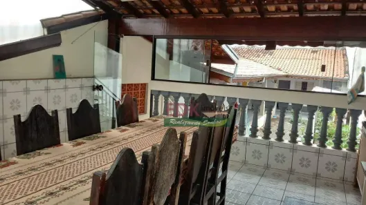 Sobrado com 3 Quartos à venda, 340m² no Residencial Mombaça I, Pindamonhangaba