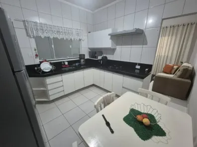 Casa com 3 Quartos à venda, 70m² no Quiririm, Taubaté