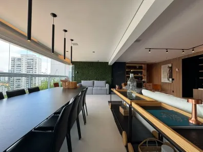 Apartamento com 3 Quartos à venda, 179m² no Jardim das Acácias, São Paulo