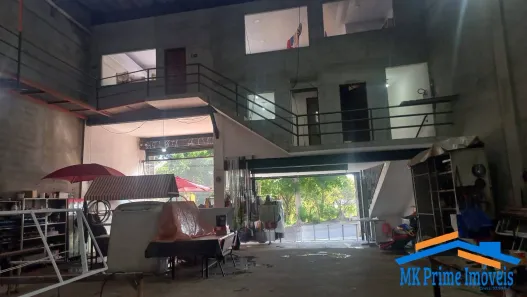 Imóvel Comercial à venda, 420m² no Parque Santa Teresa, Carapicuíba