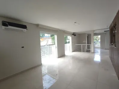 Sobrado com 3 Quartos à venda, 186m² no Aparecida, Santos
