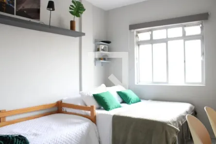 Kitnet com 1 Quarto à venda, 33m² no Brás, São Paulo