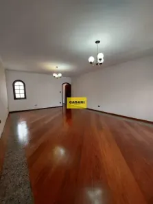 Sobrado com 3 Quartos à venda, 245m² no Vila Alice, Santo André