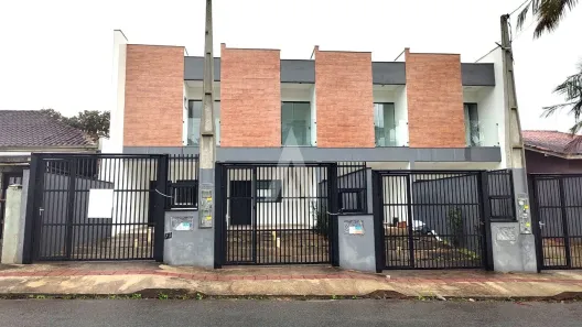 Sobrado com 3 Quartos à venda, 113m² no Iririú, Joinville