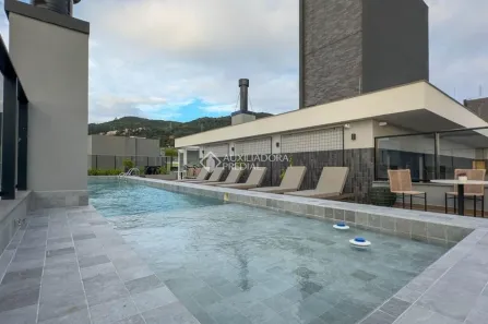 Apartamento com 2 Quartos para alugar, 65m² no Monte Verde, Florianópolis
