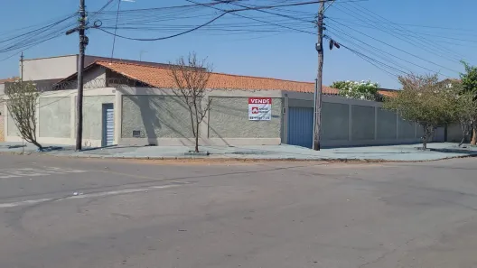 Casa com 3 Quartos à venda, 160m² no Vila Santo Antonio - Conjunto Liberdade, Aparecida de Goiânia