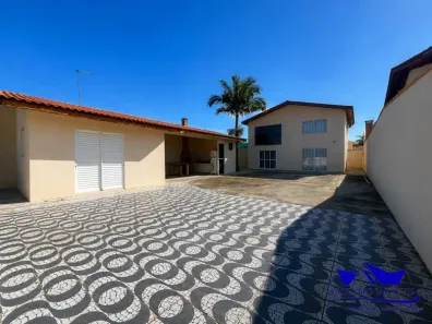 Sobrado com 5 Quartos à venda, 180m² no Guaratuba, Guaratuba