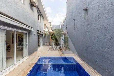 Casa com 3 Quartos à venda, 280m² no Jardim Luzitânia, São Paulo