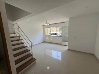 Casa de Condomínio com 3 Quartos à venda, 120m² no Tanque, Rio de Janeiro