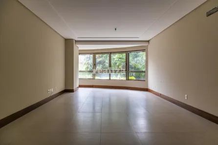 Apartamento com 3 Quartos à venda, 221m² no Centro, Gramado