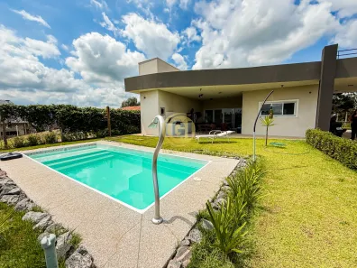 Casa de Condomínio com 3 Quartos à venda, 1000m² no Jardim Nova Esperança, Jacareí