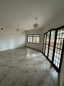 Imóvel Comercial para alugar, 410m² no Vila Curti, São José do Rio Preto