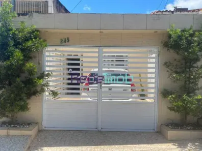 Casa com 2 Quartos à venda, 250m² no Cidade Nova, Aracaju